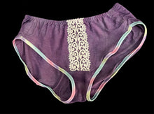 Load image into Gallery viewer, SMOOTHIE PANTIE PATTERN - free shipping within Canada