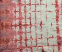 Load image into Gallery viewer, ICE OR SNOW DYEING FABRIC - EBOOKLET OF HOW TO DO THIS.
