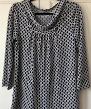 Load image into Gallery viewer, eBOOK: LIZ'S TOP 50 TIPS FOR SEWING GARMENTS WITH KNIT FABRICS