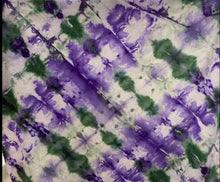 Load image into Gallery viewer, ICE OR SNOW DYEING FABRIC - EBOOKLET OF HOW TO DO THIS.