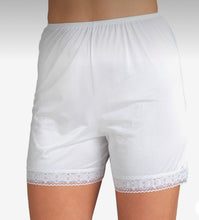 Load image into Gallery viewer, JOIN THE SHORTIE LEGGING TREND - LEARN TO SEW YOUR OWN!