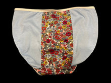 Load image into Gallery viewer, SMOOTHIE PANTIE PATTERN - free shipping within Canada
