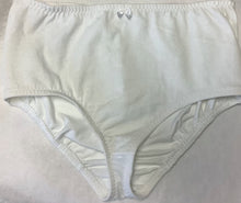 Load image into Gallery viewer, SMOOTHIE PANTIE PATTERN - free shipping within Canada