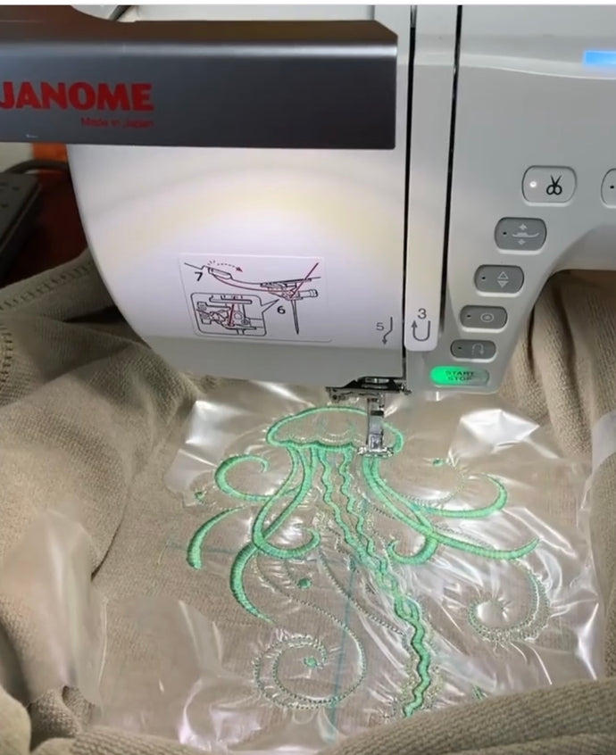FREE TUTORIAL: How to deal with tricky machine embroidery hoopings