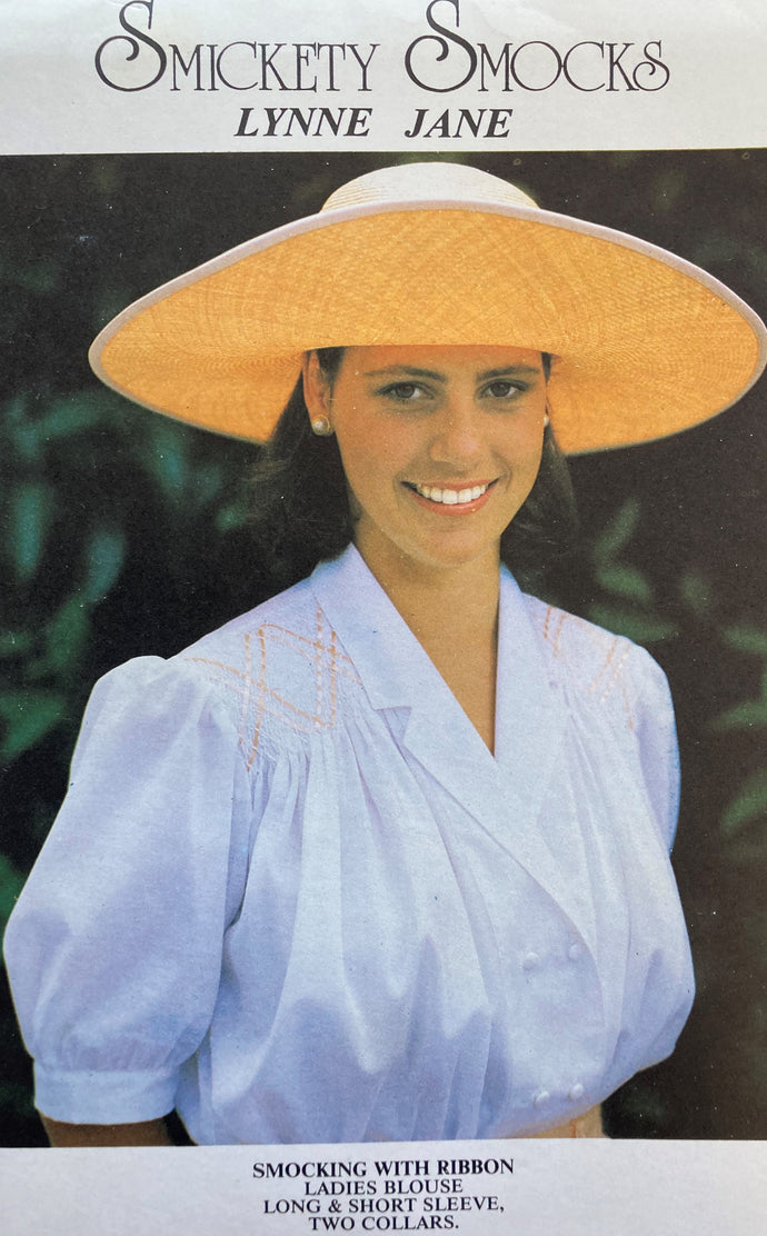 Smickety Smocks Pattern - Lynne Jane SHIPPING INCLUDED in North America