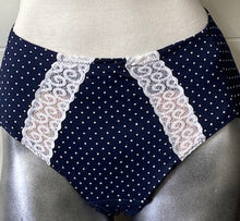 Load image into Gallery viewer, SMOOTHIE PANTIE PATTERN - FREE shipping within North America!
